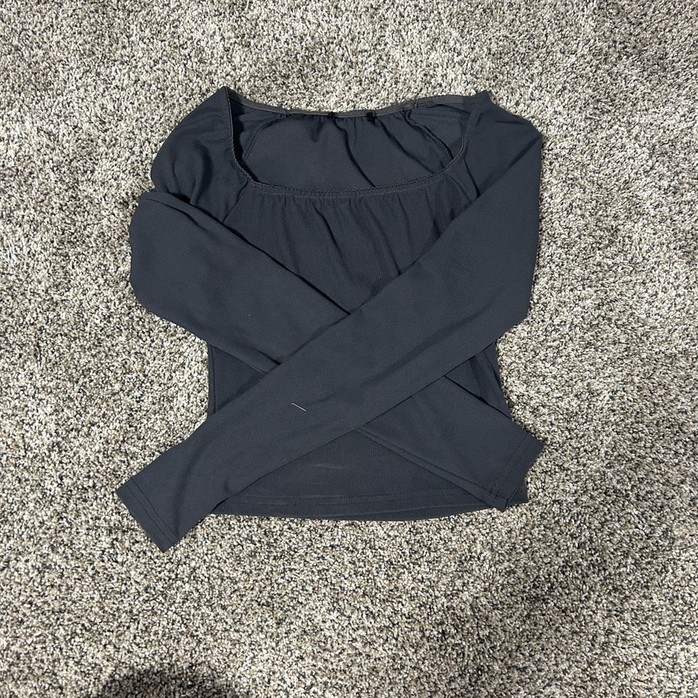 Workout Shirt Set!! - Picture 4 of 4